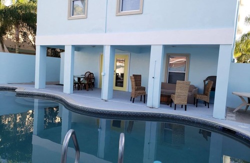 South Padre Island House | House w/Private Pool - Walking distance to beach