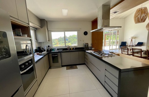 Joao Fernandes House | House w/view barbecue and pool 600m from João Fernandes beach