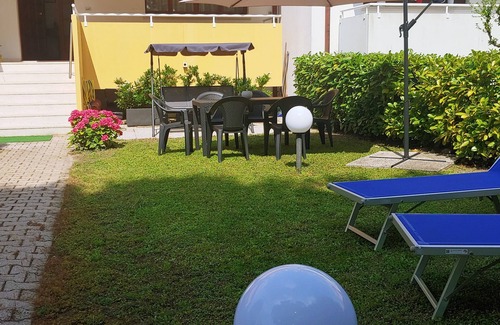 Jesolo House | House with garden 5 minutes from the sea and all services. Perfect for families.