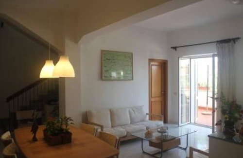 Anzio Villa | House with garden close the beach