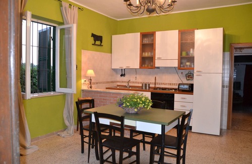 Terracina Villa | House With Garden