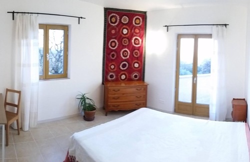 Seguret Villa | House with garden, terraces, views, comfortable in all seasons