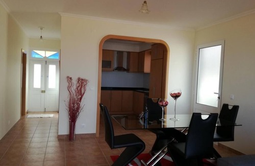 Sao Pedro House | House with great view in the historic center of Funchal