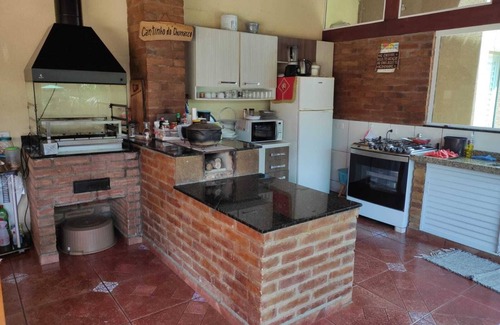 Retiro das Fontes Cottage | House with heated pool in Atibaia "Recanto Feliz"