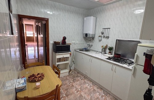 Nava del Rey House | House with patio