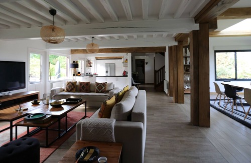 Villers-sur-Mer Villa | House with pool countryside view