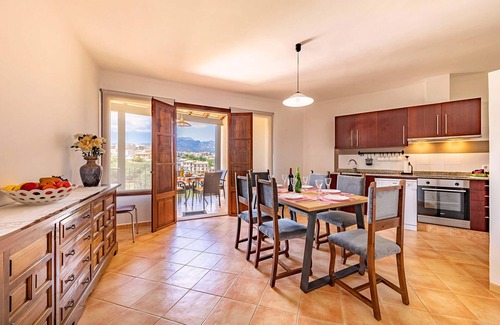 Campanet Villa | House with private pool and beautiful views. Three rooms and wifi in a very quiet area.