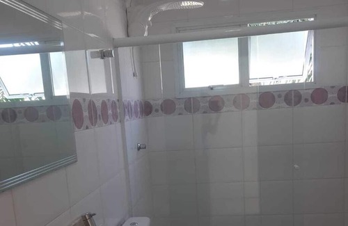 Caetetuba House | House with spa in gated community