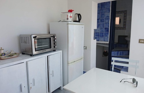 Ustica House | House with sunny terrace in the heart of the village (renovated in 2016).