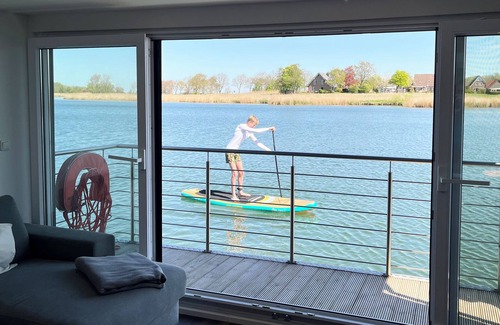 Wangerland Boat Rental | Houseboat-lake-SUP's-bike-sea-beach-family-holiday!