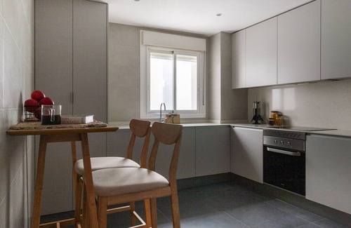 Nueva Espana Apartment | Housing Castellana X X I I I by Sharing Co