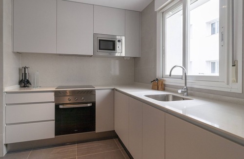 Nueva Espana Apartment | Housing Castellana X X X V (35) by Sharing Co