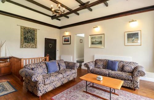 Braithwaite House | How End