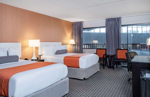 Lima Hotel | Howard Johnson by Wyndham Lima