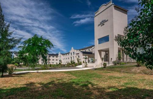 Lisandro Olmos Hotel | Howard Johnson Plaza & Convention Center Spa La Plata