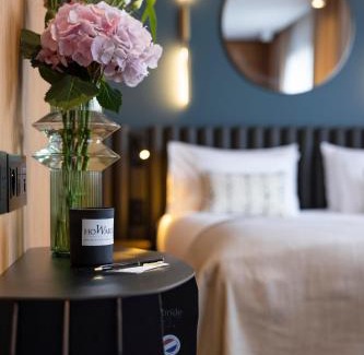 Asnieres-sur-Seine Hotel | Howard sur Seine - Asnieres Paris La Defense