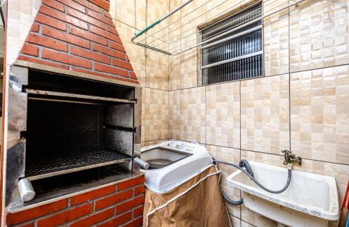 Quietude House | HP5 - Casa em Condomínio, Ar Condicionado, Churrasqueira, Wi Fi 250mb e Estacionamento Grátis