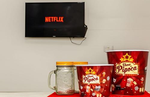 Quietude House | HP5 - Casa em Condomínio, Ar Condicionado, Churrasqueira, Wi Fi 250mb e Estacionamento Grátis