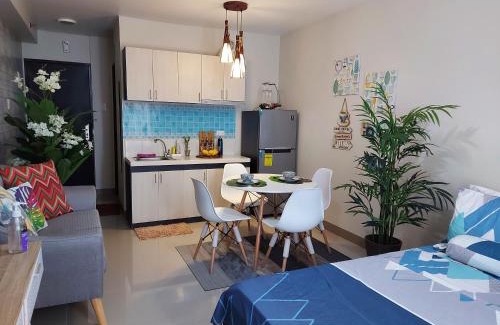 Lapu-Lapu Apartment | HPH Staycation - Saekyung 956 Condo