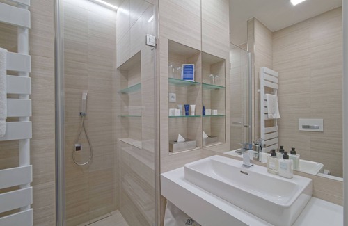 Hlohovec Hotel | Hraniční zámeček