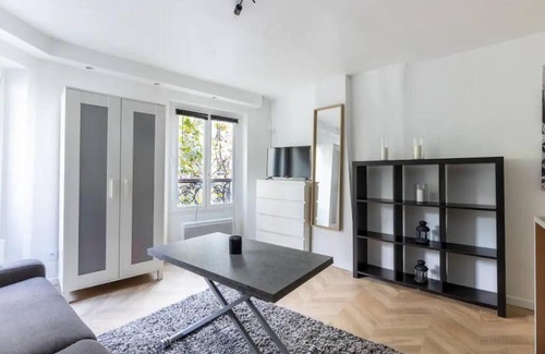 Epinettes Apartment | HSH Gauthey-Batignolles Magnifique Appartement 1BR-4P
