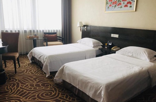 Tianhe Hotel | Hua Shi Hotel