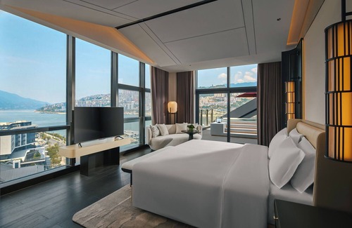 Wushan Hotel | Hualuxe Chongqing Wushan by IHG