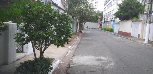 Sao Paulo House | Hub urbano e natureza próximo Formula 1