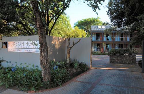 Lynnwood Hotel | Hudson House