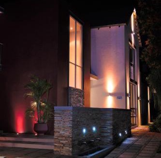 Lynnwood Hotel | Hudson House