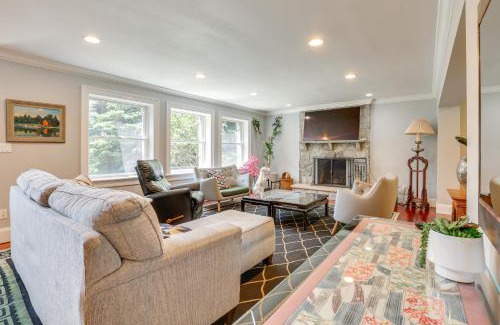 Briarcliff Manor House | Hudson River Views Briarcliff Manor Home with Deck