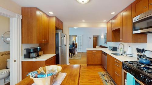North Cambridge House | Huge 2 Bed, 2 Baths, Harvard, Porter Davis Sq