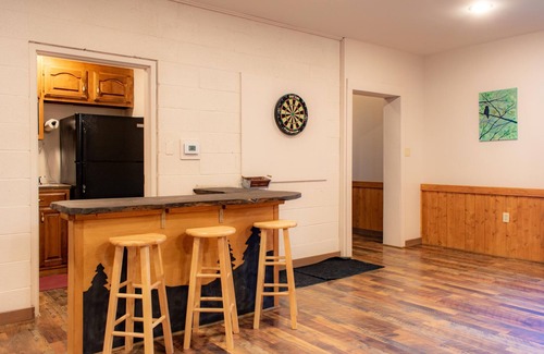 Whittier Cabin | Huge Cabin w/Sauna & Game Room | Cherokee - Bryson City NC