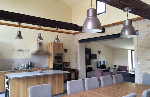 Jau-Dignac-et-Loirac House | Huge family villa of 180 m² with a private pool 10x5m.