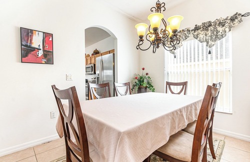 Highgate Park House | Huge Gated Pool Home Perfect for large families!
