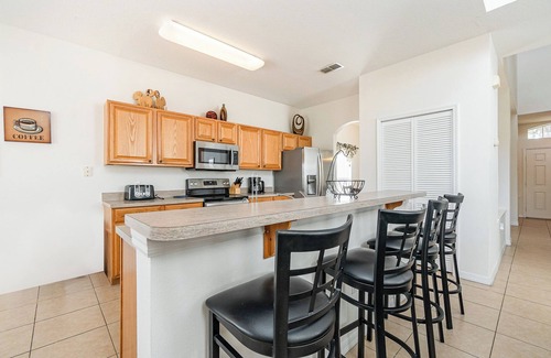 Highgate Park House | Huge Gated Pool Home Perfect for large families!