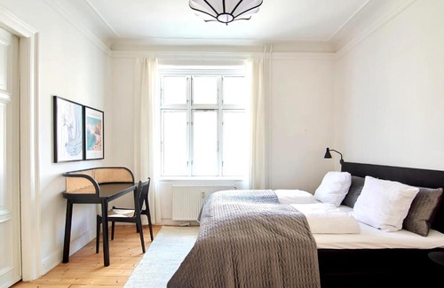 Copenhagen City Centre Apartment | Huge modern & central 2BR loft