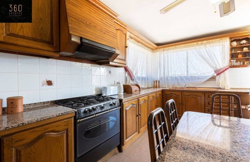 Santa Maria Estate Villa | Huge Villa with Pool, BBQ and Spectacular Views