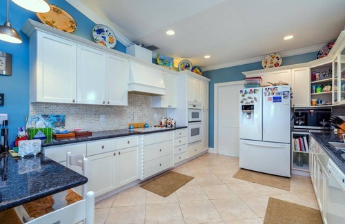 Key Colony Beach House | Huge Waterfront 5-bedroom Villa Key Colony Beach pet-friendly private pool, dock
