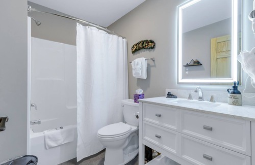 Stanardsville Hotel | Hundred Acre Woods Rm. 201