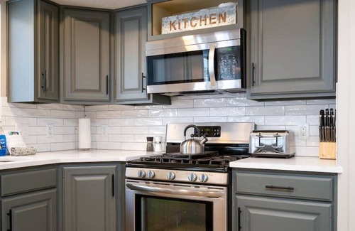 Huntsville House | HuntsVilla Getaway | Snowbasin | Private Home