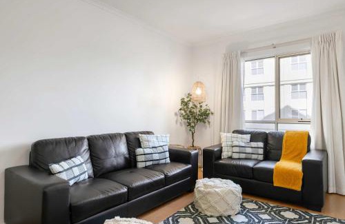 Adelaide Central Business District Apartment | Hurtle Views