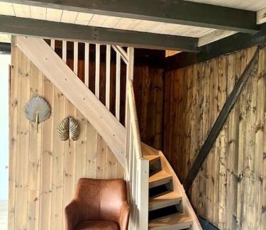 Valsoyfjord House | Hus ved Valsøyfjorden