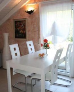 Bauerbach Apartment | HUS24 de Almno