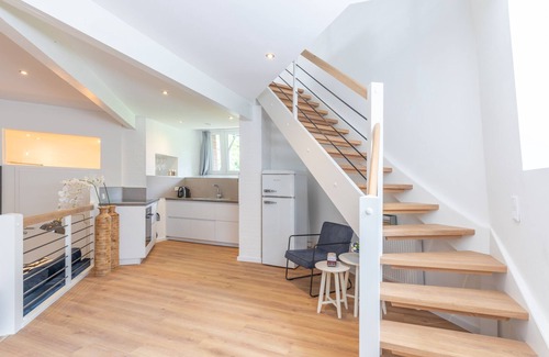 Zentrum Apartment | Husumer Wasserturm - Apartment 2 in Husum for up to 3 people