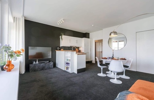 South Antwerp Apartment | Huswell - Apartment in Antwerp near the Schelde