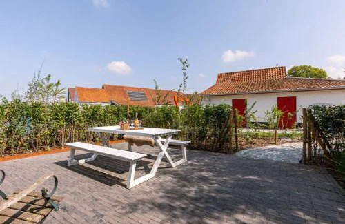 Sint-Kruis House | Huswell - Lady - Lovely double room at ranch De Blauwe Zaal