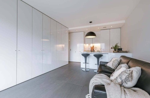 Het Zoute Apartment | Huswell - Modern apartment in centre with parking
