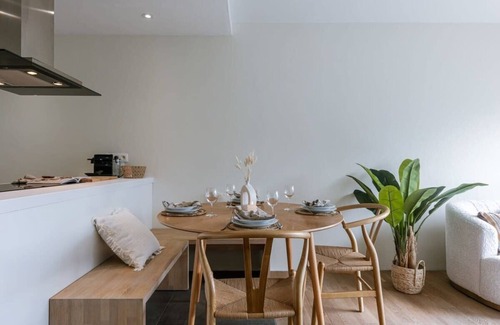 Knokke Apartment | Huswell - Pet friendly modern studio