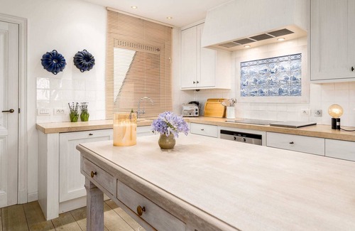 Knokke Apartment | Huswell - Stunning Seaview penthouse with parking